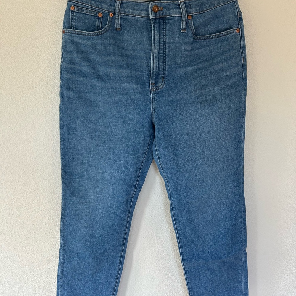Madewell “The Perfect Vintage Crop Jeans” in Blue